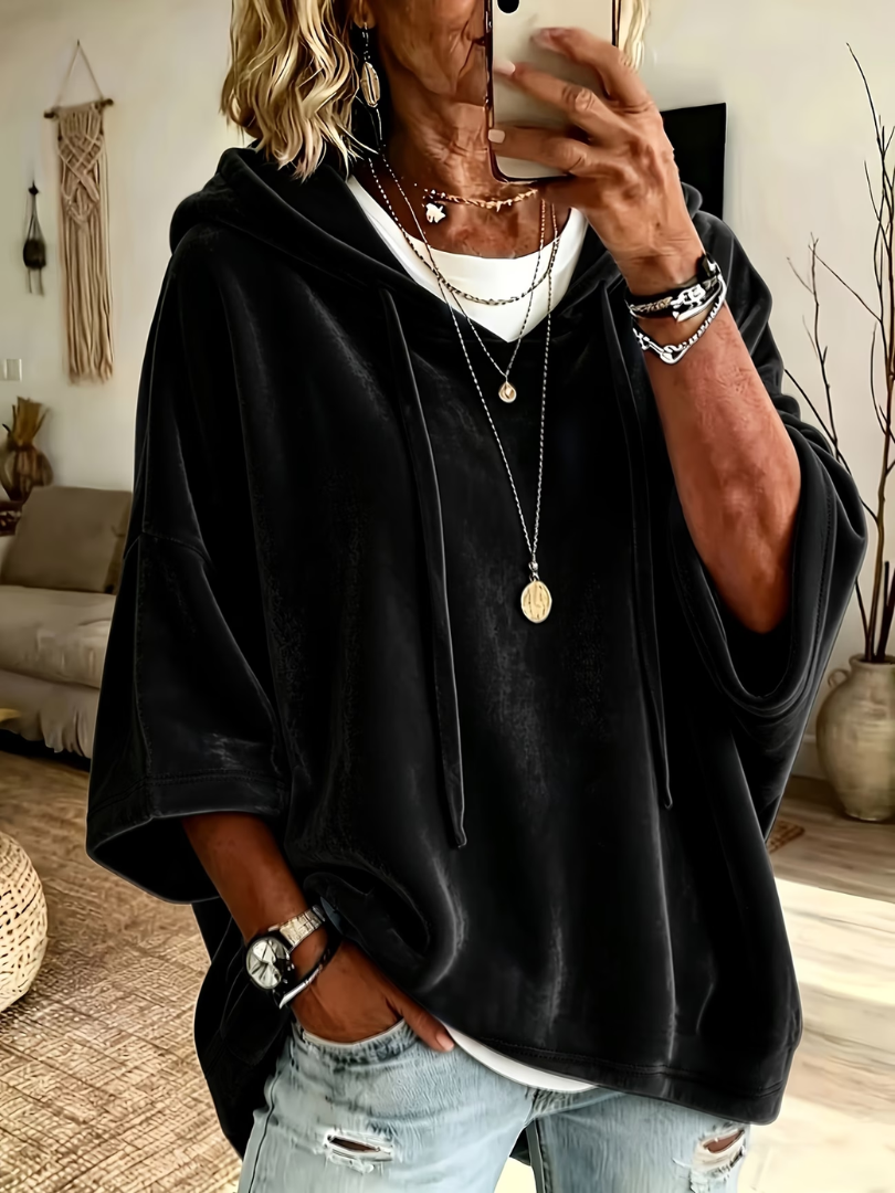 Sudadera oversize de terciopelo negro con capucha y cordón ajustable