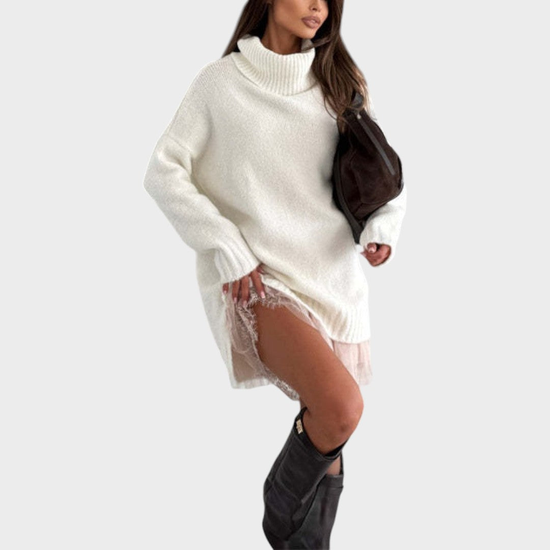 Conjunto de jersey de punto crema con cuello alto y vestido interior de encaje claro