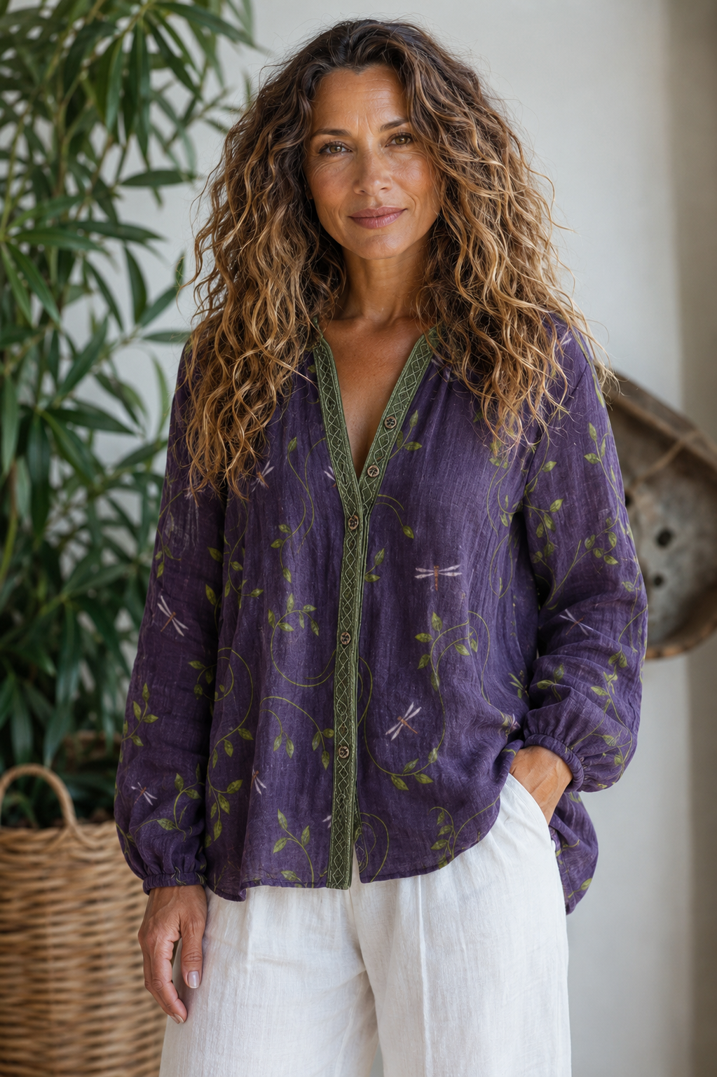 Blusa Wena de manga larga con botones, estampado morado