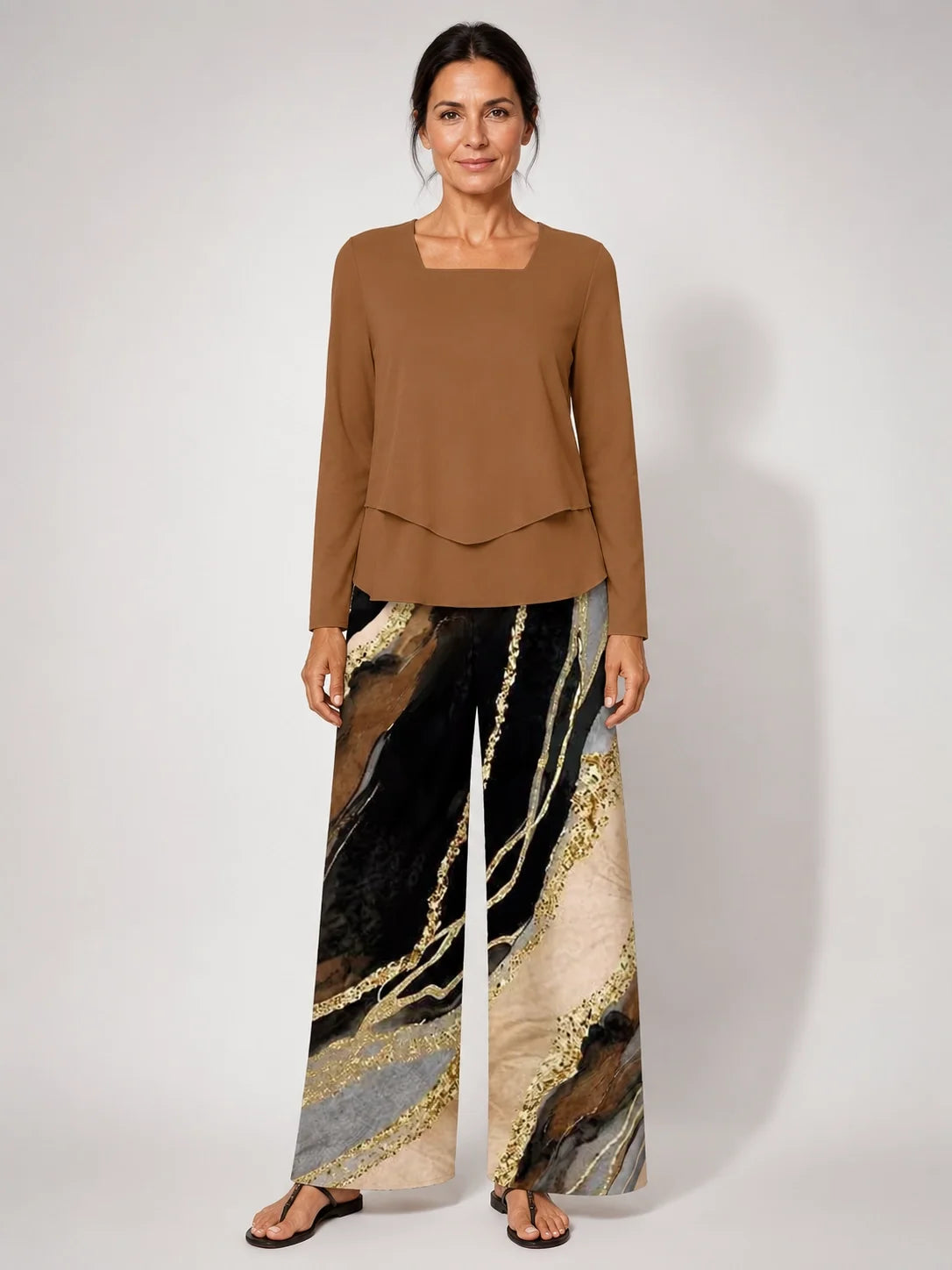 Conjunto Amadora™ con top marrón de cuello cuadrado y pantalón estampado de pierna ancha