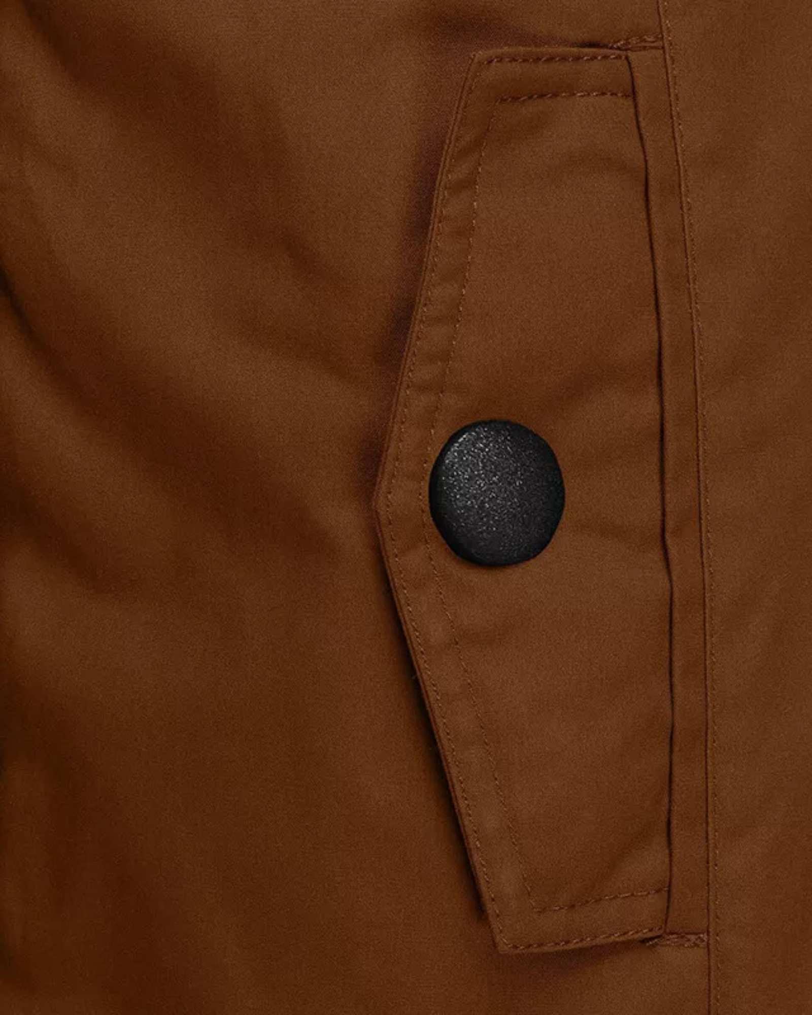 Chaqueta Anna™ marrón: bolsillo con botón a presión y costuras laterales